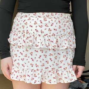 Floral Ruffle Mini Skirt - White and Red